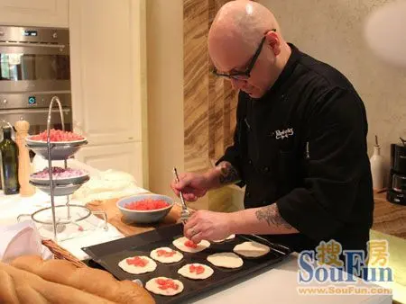 绿城御园开展春季客户体验 参观体验别墅样板