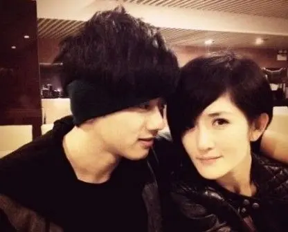 ...张杰和谢娜离婚的消息并列举出了离婚的三个理由和两个事实...