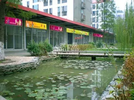 风华天城城市广场外景图05.jpg