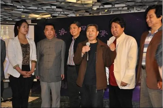 著名相声表演艺术家孟凡贵先生,中国杂技团国家一家演员,杂