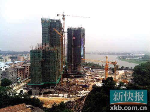 金沙洲低价新盘PK