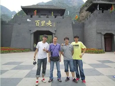 易遨中国全体员工野三坡两日游-土地资讯-中国