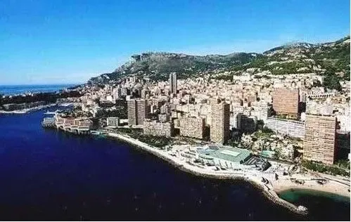 留学生眼中世界十大高房价城市 香港力压东京