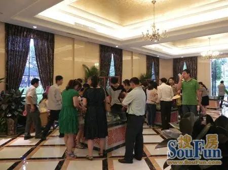 开创夹江住宅新时代 塞纳城邦携手顶级豪车震撼亮相 高清图片