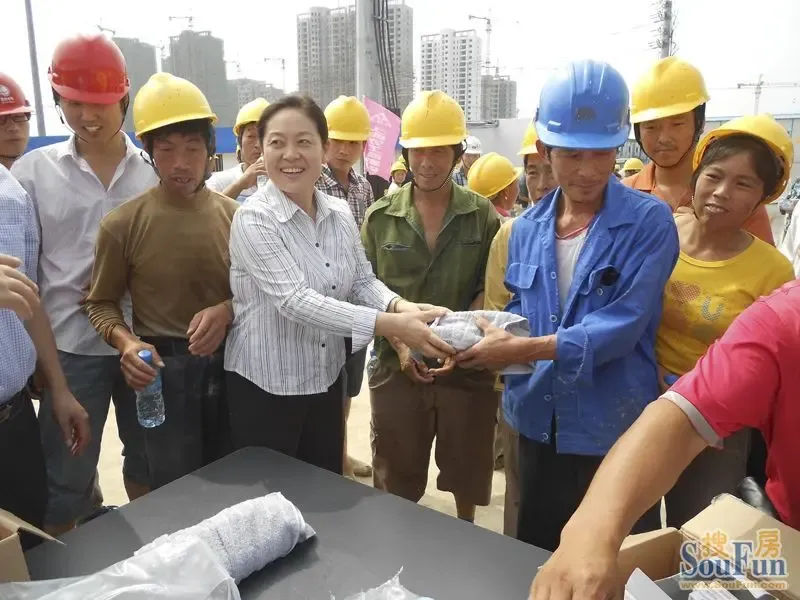 宿州市总工会领导到农房名宿华府项目建设工