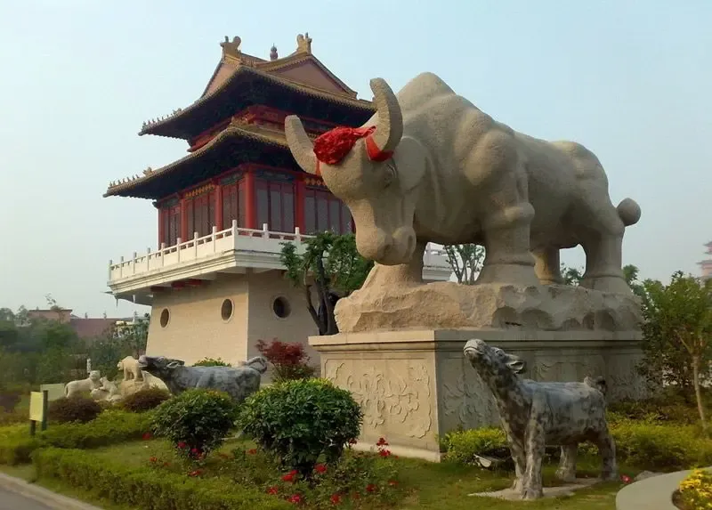 了解中国华西村发展理念 赏华西村图片-土地资