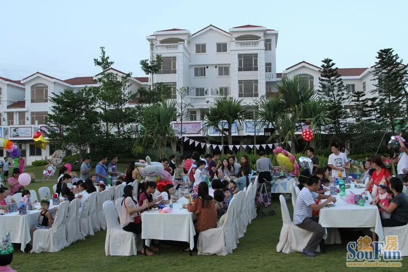 据了解,台山碧桂园别墅私人定制体验服务提供温馨家庭聚会,生日party