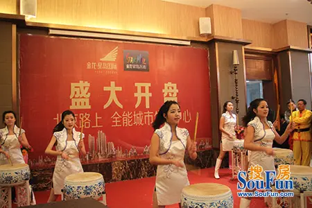 【现在有什么好的传奇私服吗】