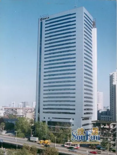 土地资讯 招银大厦——屹立于金融一条街 毗邻cbd  招银大厦是武汉