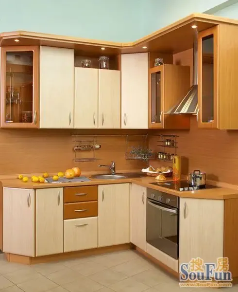 搜房贴士:赤橙黄绿青<em>蓝紫</em> 橱柜颜色该如何去选