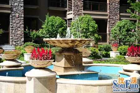 罗马都市御座限量首推110-180㎡一线景观户型