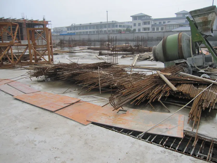 金轮星光名座工地直击 看看楼房是怎样一层一层盖起来