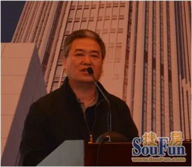 图为天津市科学技术委员会副主任齐成喜致辞