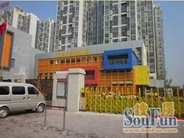 新加坡品格教育新百西罗姆医疗 落户国际新城