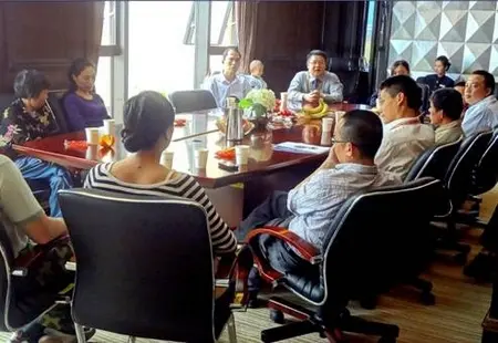 佳兆业物业御金山花园召开首届业主恳谈会