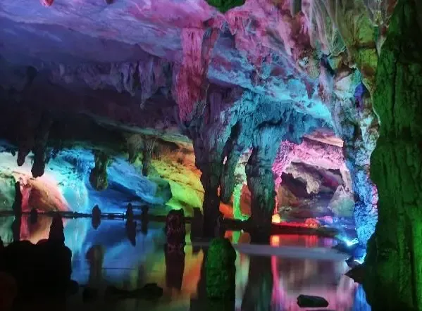 五一广东旅游+省内旅游景点推荐:清远连州地下河