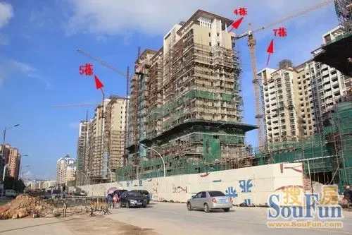 开启西部城央新生活 小鱼踩盘世荣名筑