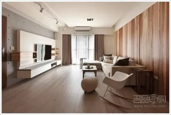 木质设计感受自然清新气息 台湾人的复式公寓