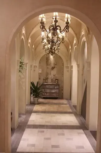 蜂行全球 意大利蜜蜂瓷砖华中旗舰店盛大开业