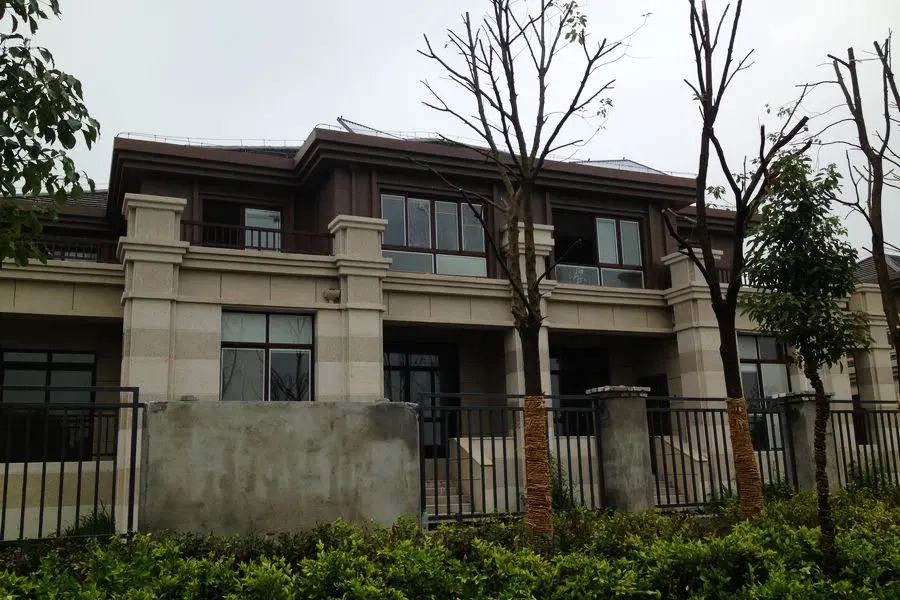 晶龙湾名苑小高层绿化进度周边施工实施中上海别墅小独小区栋图片