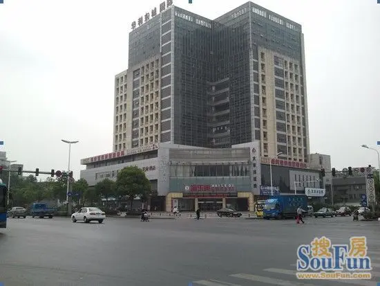 华利集团东城国际大厦、蓝山庄园 旺铺招租_房