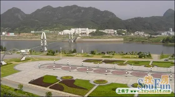 中国"鬼城"叫嚣全国 黄山楼市反其道一路腾飞