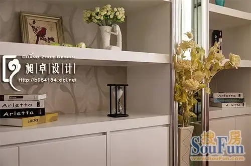 南京少妇沙发欲望自拍图片