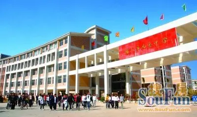 马巷中学正式并入翔安一中 原校址成一中初中部
