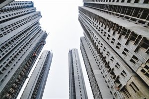 4年了，深圳房价仍在涨 刚需的人买房恐要“等白头”