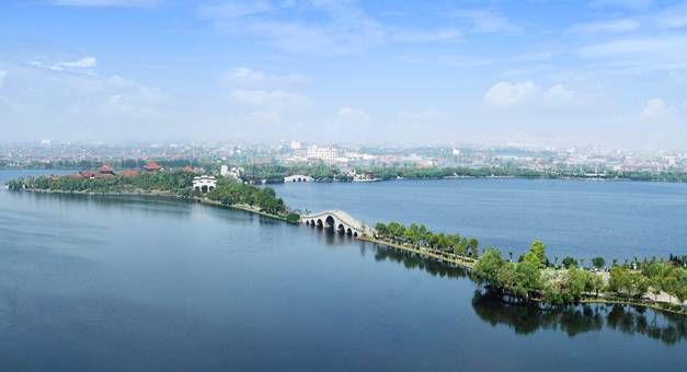 一线临湖,象湖公园,内外双景