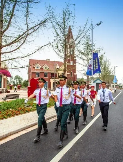 花溪碧桂园: 铂金凤凰管家 重新定义贵阳物业服务