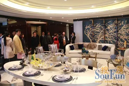 新闻发布会妙语连珠 汤臣津湾一品样板间低调奢华