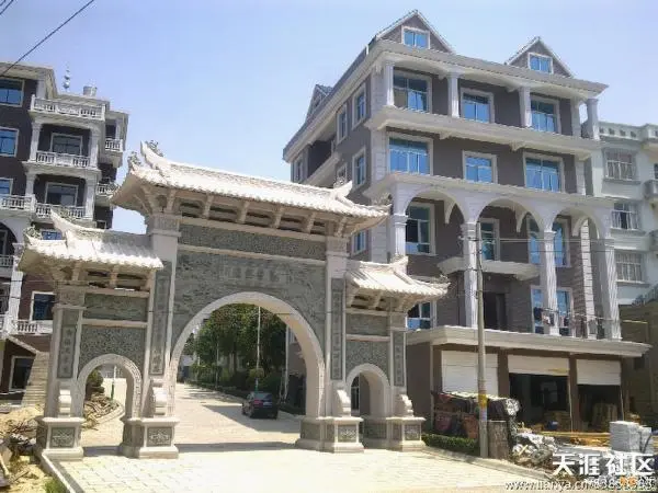 震撼全国的福建农村土豪级豪华别墅群吓傻人