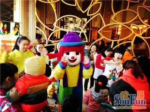 龙华云锦圣诞节 金宝贝 亲子活动 欢乐无限_房