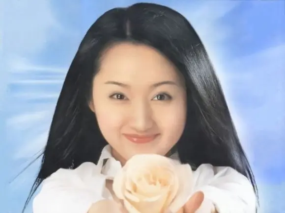 第七名:杨钰莹 516918票