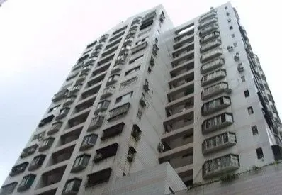 关于房价,请问还能涨吗?的学士学位论文范文