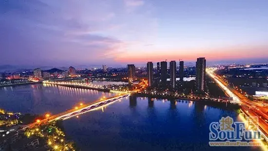 俞志宏指出:重构绍兴产业 推进纺织强市建设_