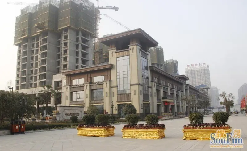 科技二路双 宜居 绿色社区龙城铭远国际社区