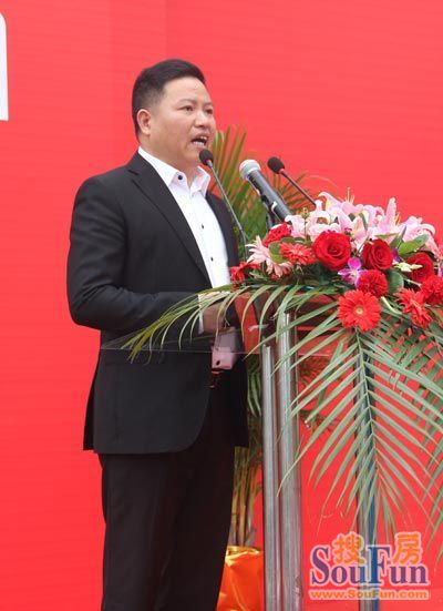 北桥国际家具材料交易中心董事长胡卫东开业致辞