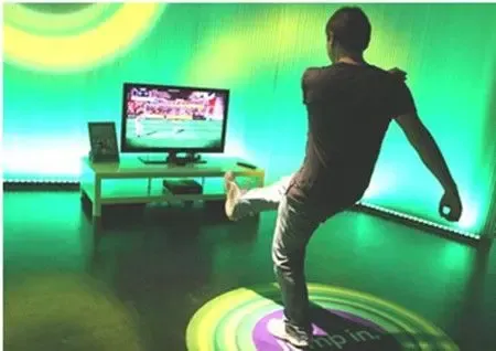 狂欢世界杯,翰林锦城--互动足球游戏带你High翻