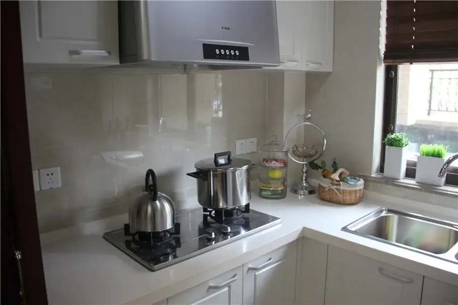 佳源名人公馆在售93平 精致三房户型探秘