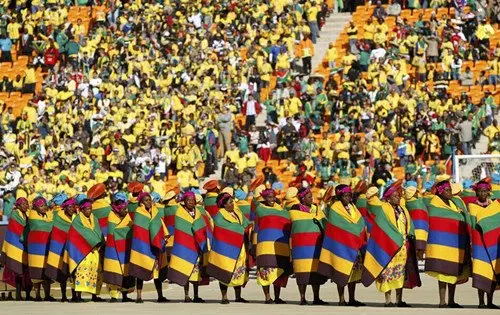 激情夏日畅享 南美 和达中心城带您狂欢父子世