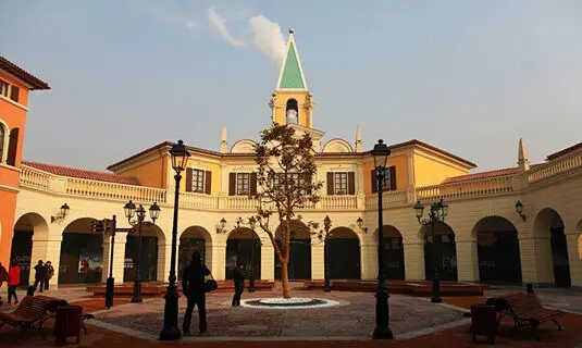 锦绣香江周边将添奥特莱斯