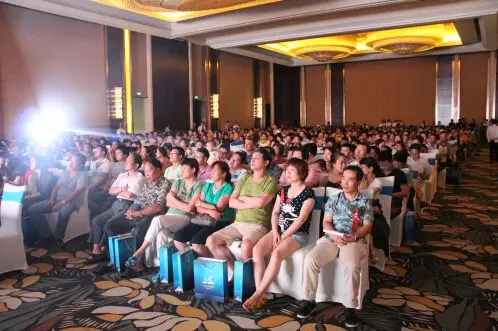 五星臻品耀世启幕 碧桂园浪琴湾产品发布会6.