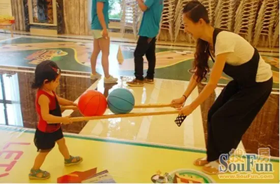 7月5日中源国际城足球亲子夏令营精彩继续-中