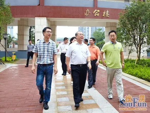 吴颖民校长集团在华附牛津译林莫祖军一行,学校总监惠阳分柯永贵惠州星河高中英语图片