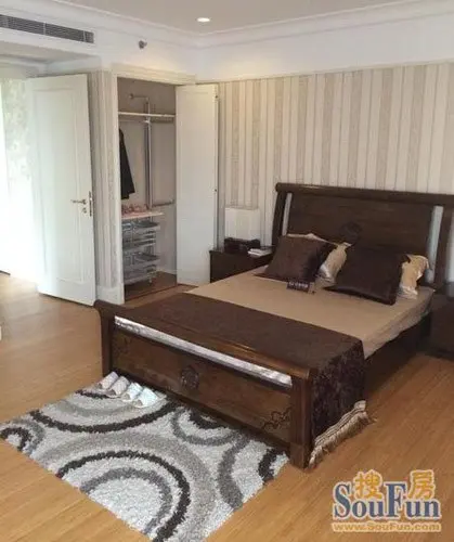 尼盛滨江城