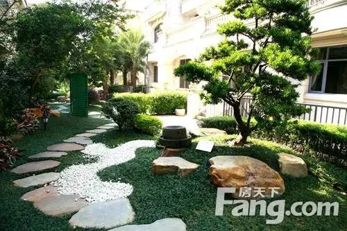 大面积的别墅是碧桂园特色一向以来的别墅花园车库电梯隐藏图片