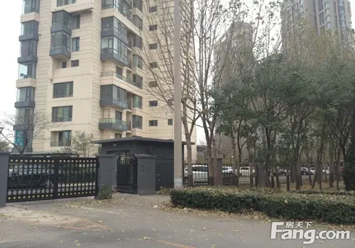 水岸公馆