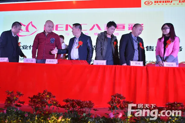地市级流动人口立法_流动的水图片(2)